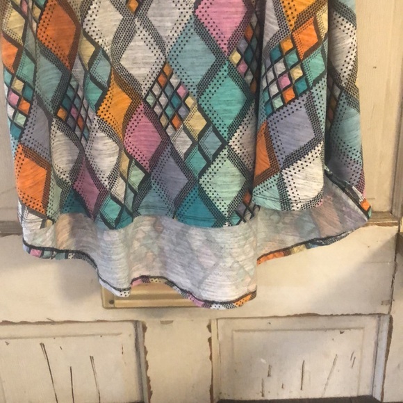 LuLaRoe Carley Swing Dress Casual Summer Easter Spring Beach Size S Hi Low - Picture 7 of 14